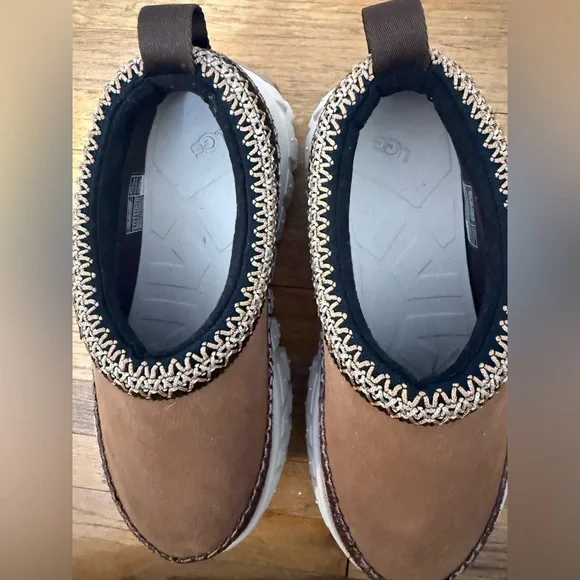 UGG Chestnut Platform Clogs Slippers Women’s 7 EU 38 - Picture 5 of 10